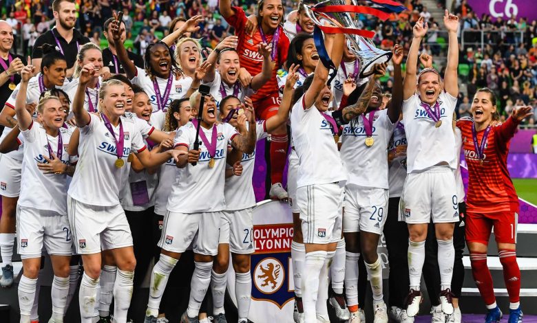 Lyon Female Team
