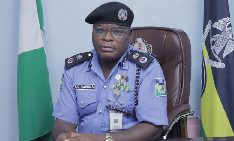 Police bans tinted glasses, covered number plates