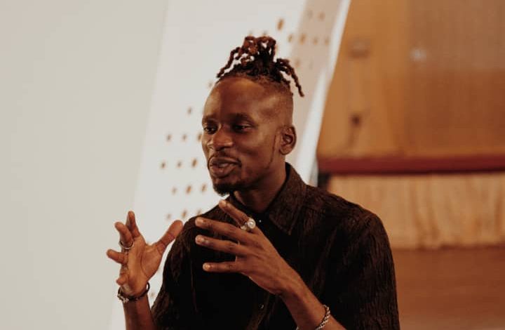 Mr Eazi