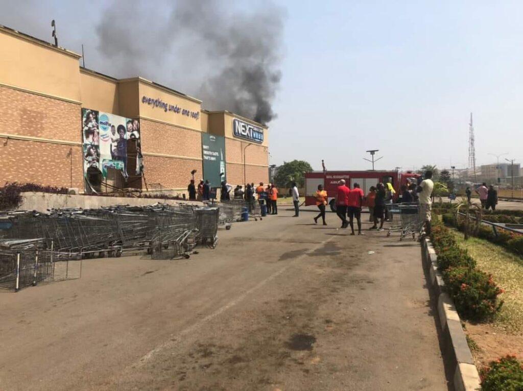 Breaking: Fire Razed Next Cash N Carry Mall in Abuja