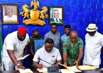 Ayade signs 354.55bn 2022 Appropriation Bill