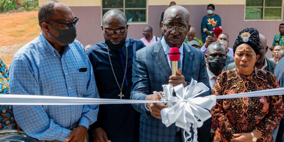 Obaseki vows to deliver more projects in 2022, seeks citizens' collaboration
