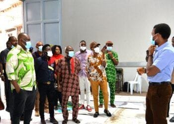 Obaseki rallies entertainers to grow economy, create jobs