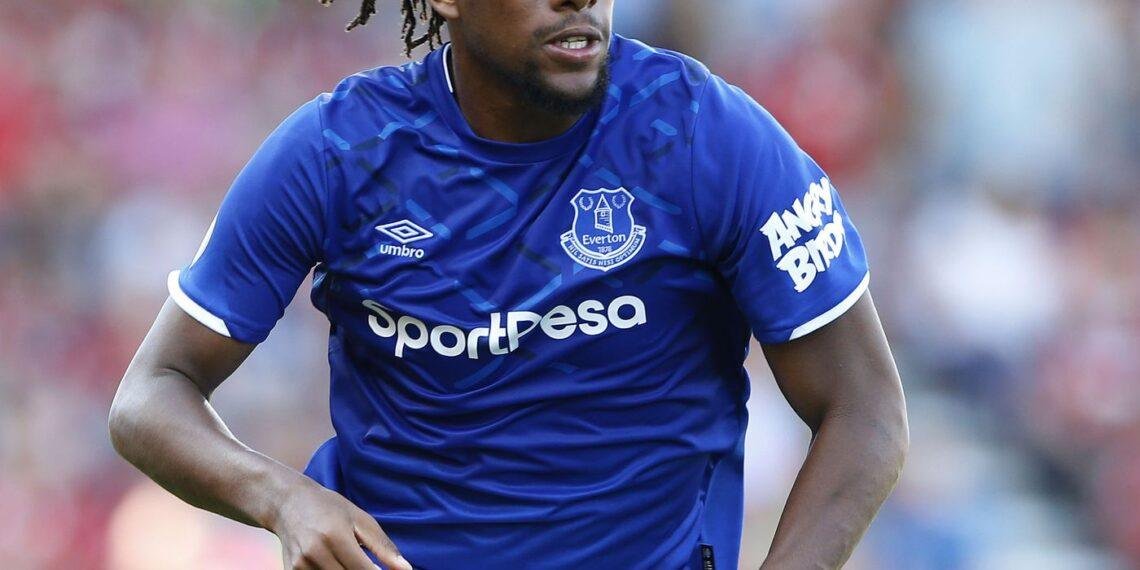 Iwobi on the spotlight of criticism over inconsistency