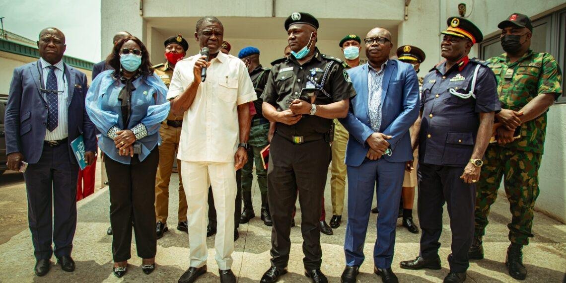 Uromi Robbery: Obaseki meets heads of security agencies, beefs up security in Edo