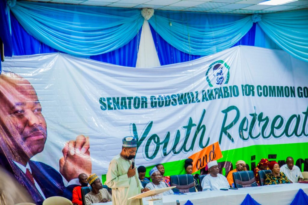 65 groups rake over N100m for Akpabio's nomination form