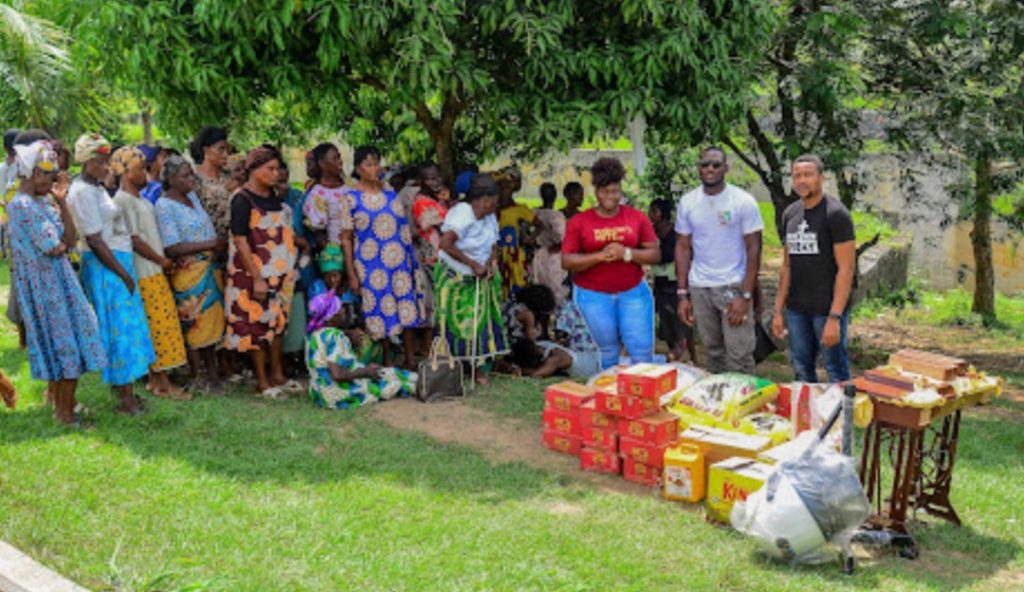 GUS 12: Odudu Otu Visits Widow's Foundation