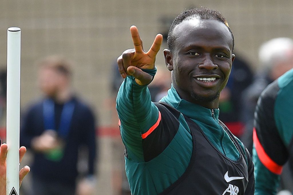 Sadio Mané joins Bayern Munich