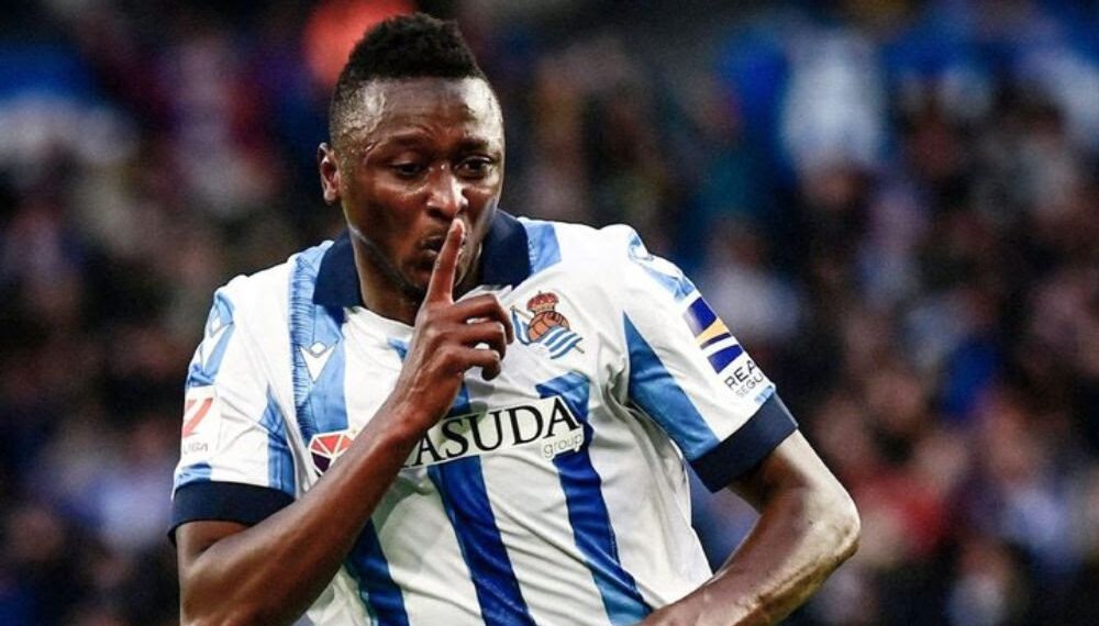 Sevilla, Villareal, others court Umar Sadiq