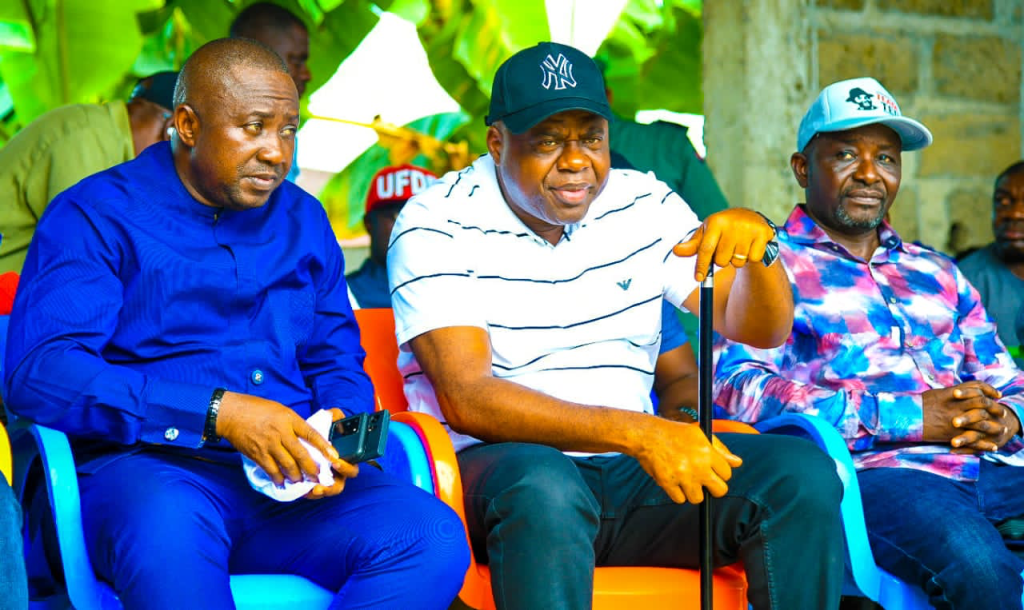 Bayelsa Governor commends Azikel Group for donations to flood victims