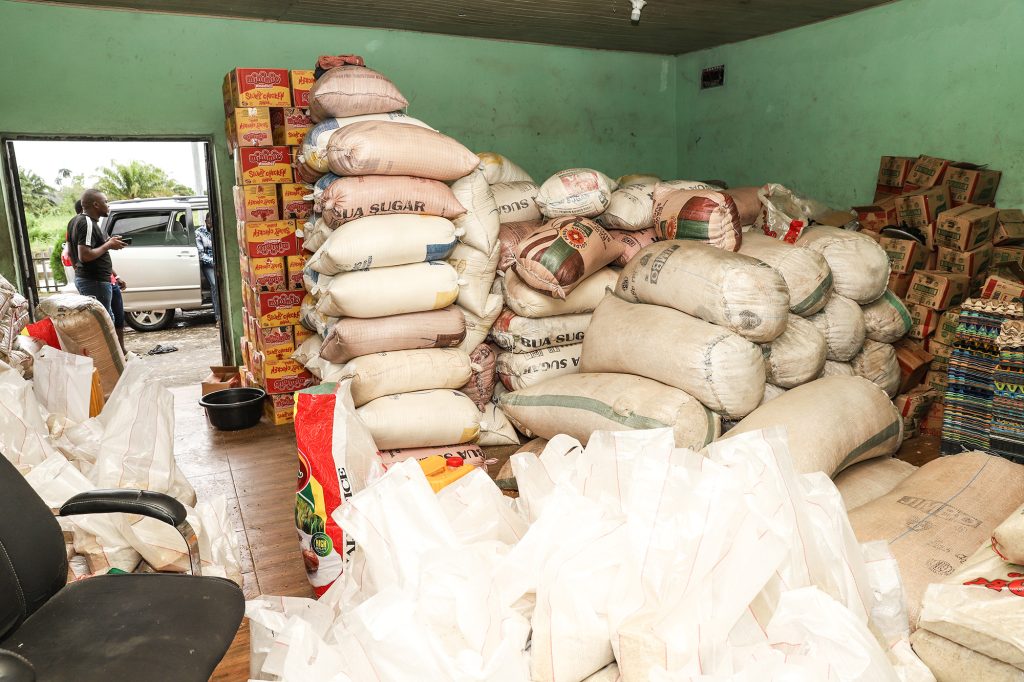 Seadogs lift flood victims in Bayelsa and Delta States with relief materials