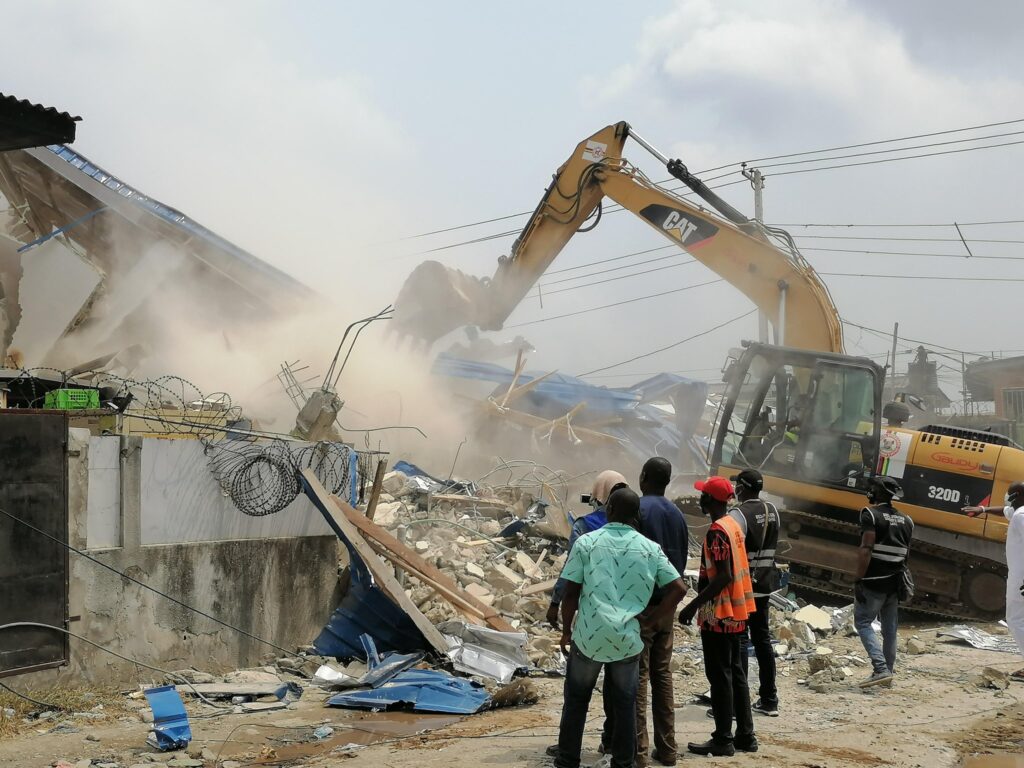 Ebonyi Govt demolishes illegal structures, shanties