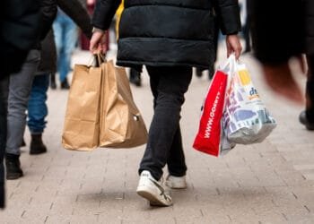 German economy shrinks in Q2 2024 amid weak investment, consumer pessimism