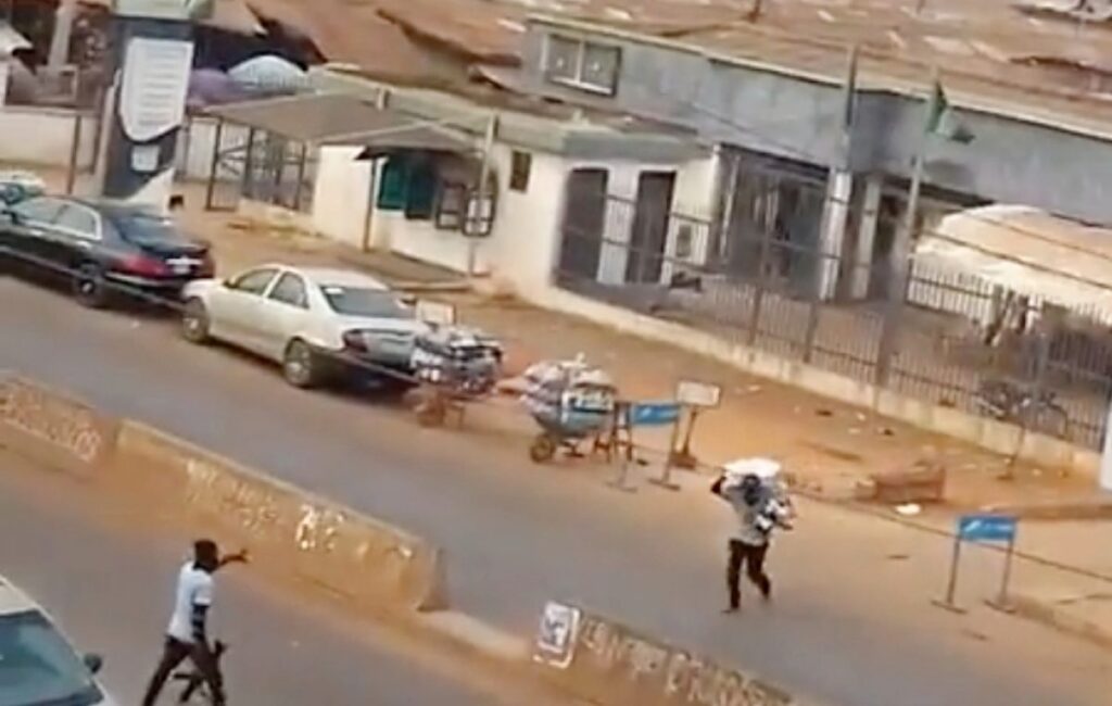 2 shot as robbers cart away 2 Ghana-must-go bags of money