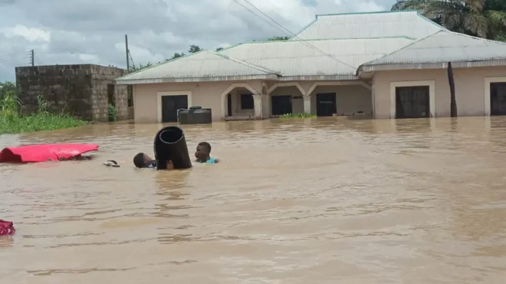 Flood submerges Ewulu access road, threatens community
