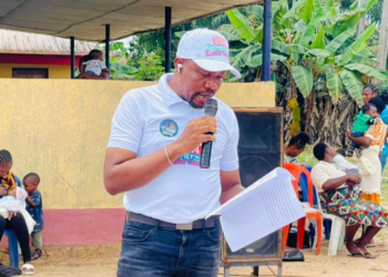 Isoko South Chairman flags off Measles vaccination campaign, discovers lack of Teachers in Primary School