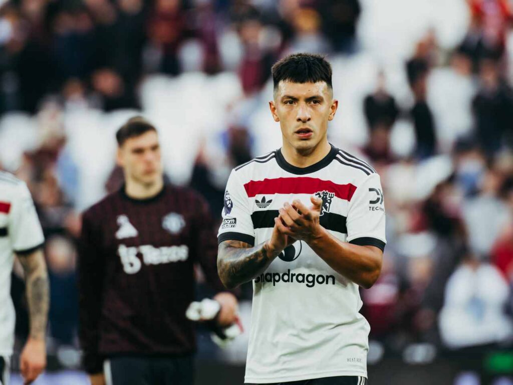 Manchester United’s Lisandro Martinez laments missed chances in 2-1 loss to West Ham