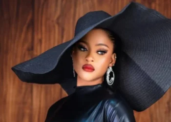 Reactions as Bbnaija's Phyna accuses restaurant for denying her access due to indecent dressing