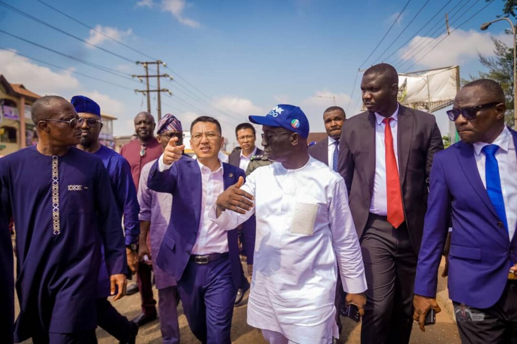Bad roads: Jubilation as Okpebholo orders contractors back to site