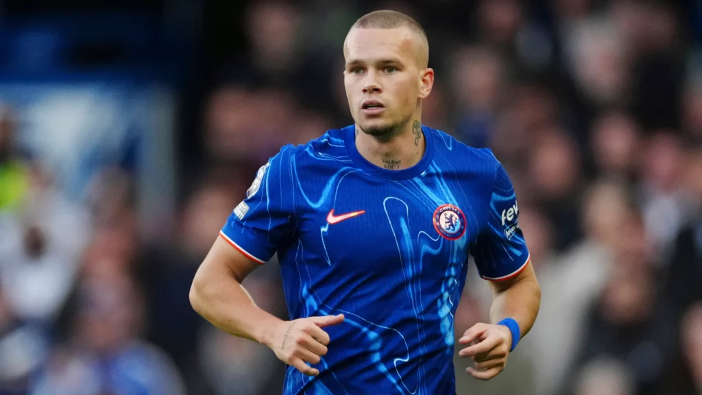 Chelsea forward Mudryk fails drug test, club stands by player
