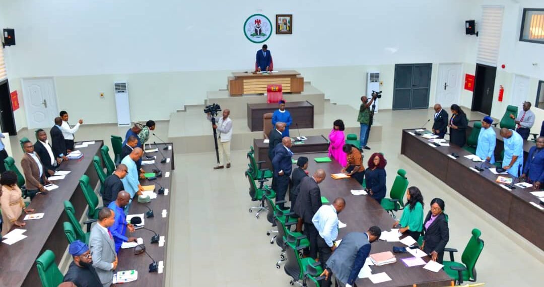 Edo State Assembly suspends all 18 LG Chairmen, Vice Chairmen over fund misappropriation