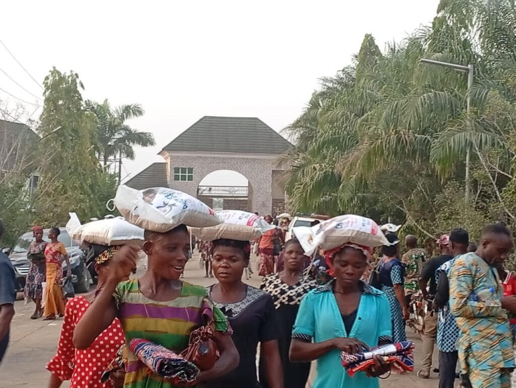 Ebonyi lawmaker distributes N200m cash, food items, wrappers to constituents for Christmas