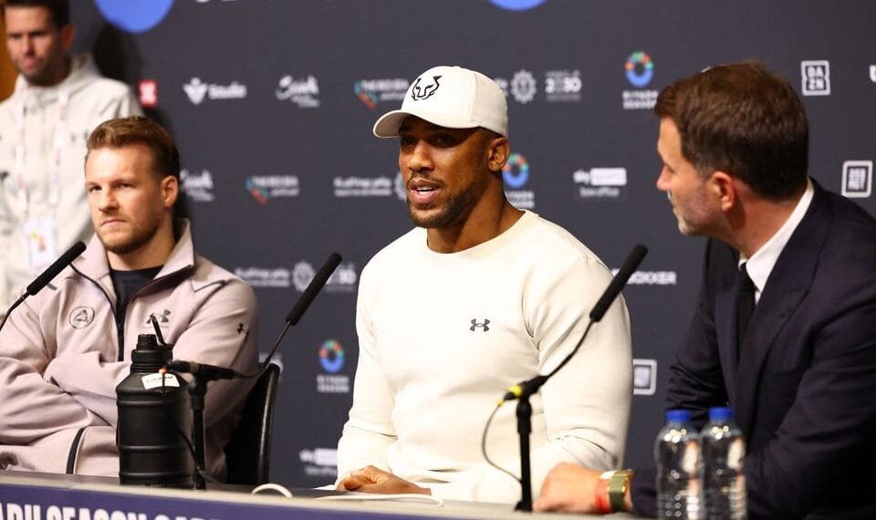 Joshua's still hurting after loss to Dubois, Hearn confirms