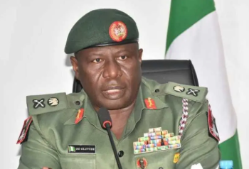 Army chief charges journalists on ethical, factual reportage