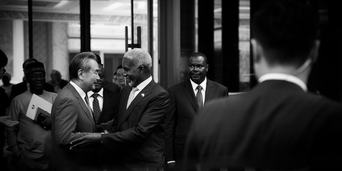 Nigerian foreign affairs Minister meets with Wang Yi in Abuja