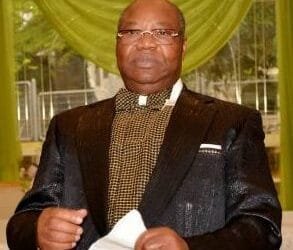 Gov. Diri felicitates ex-minister Etete at 80