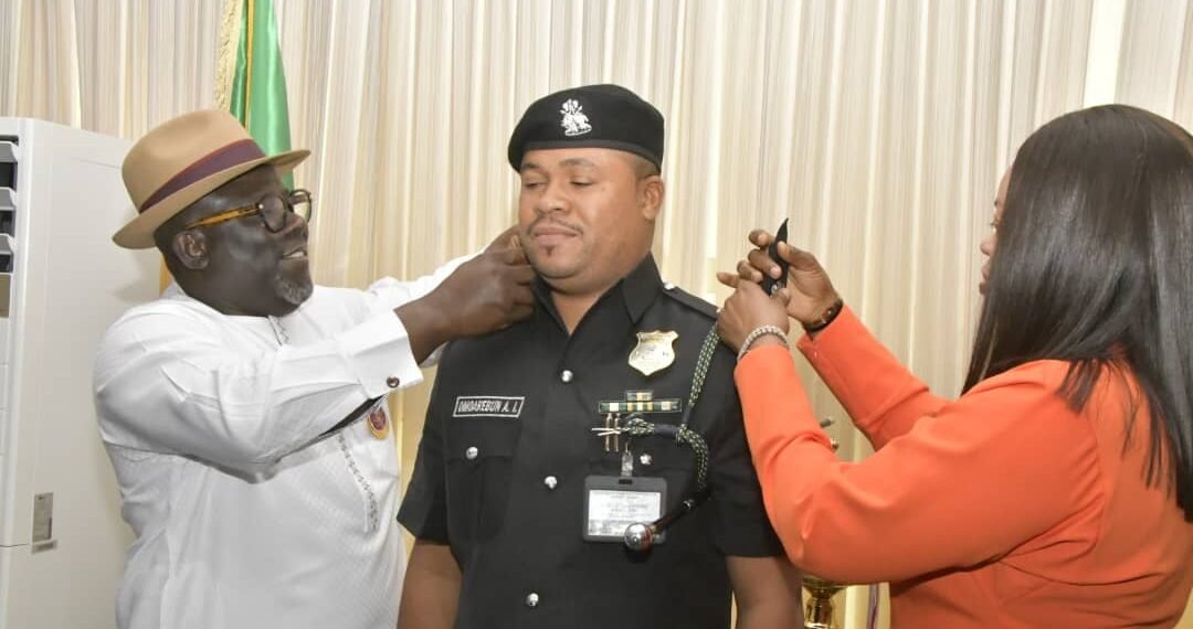 Gov. Oborevwori decorates 7 newly promoted police officers