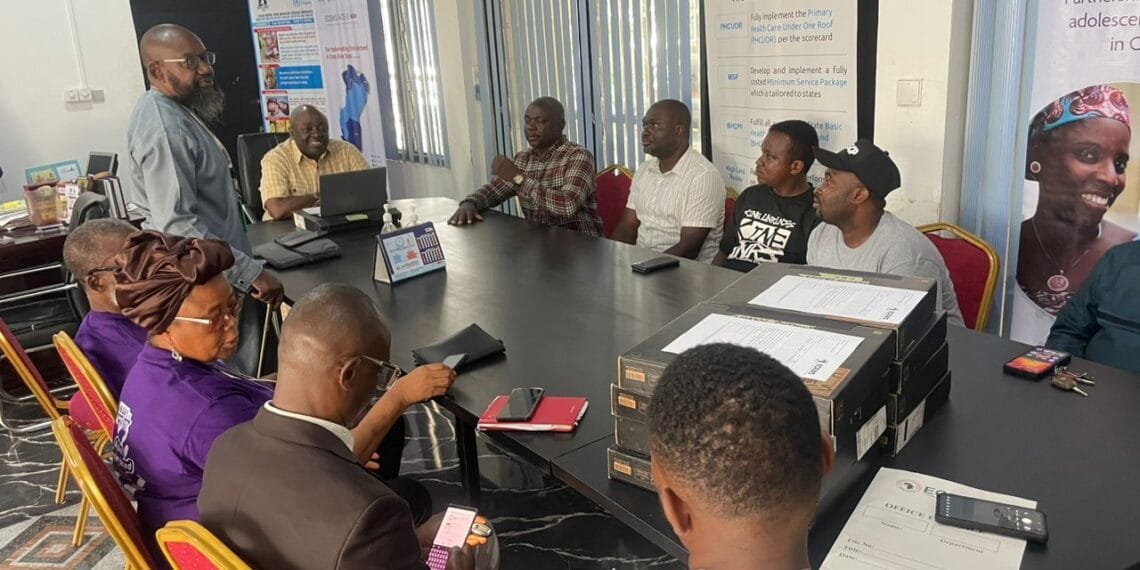 Cross River donates laptop for health information management