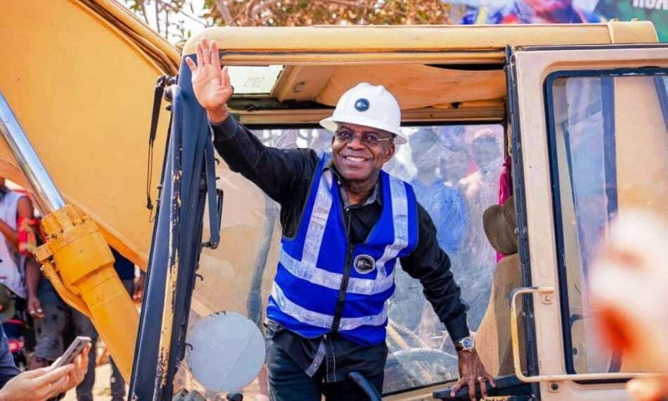 Gov. Otti flags-off reconstruction of 2 roads in Abia