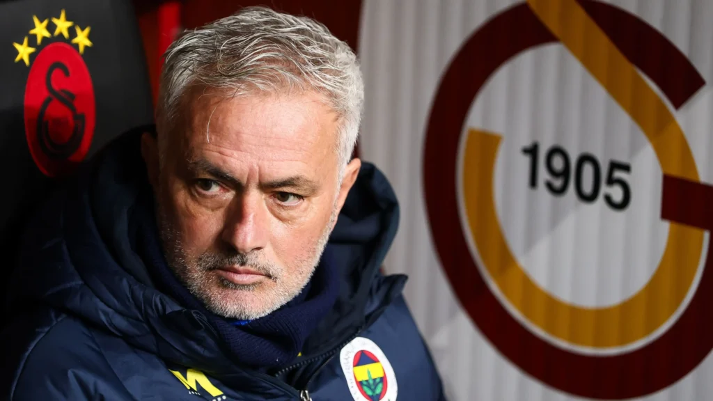 Galatasaray threatens legal action against Mourinho over racist statements