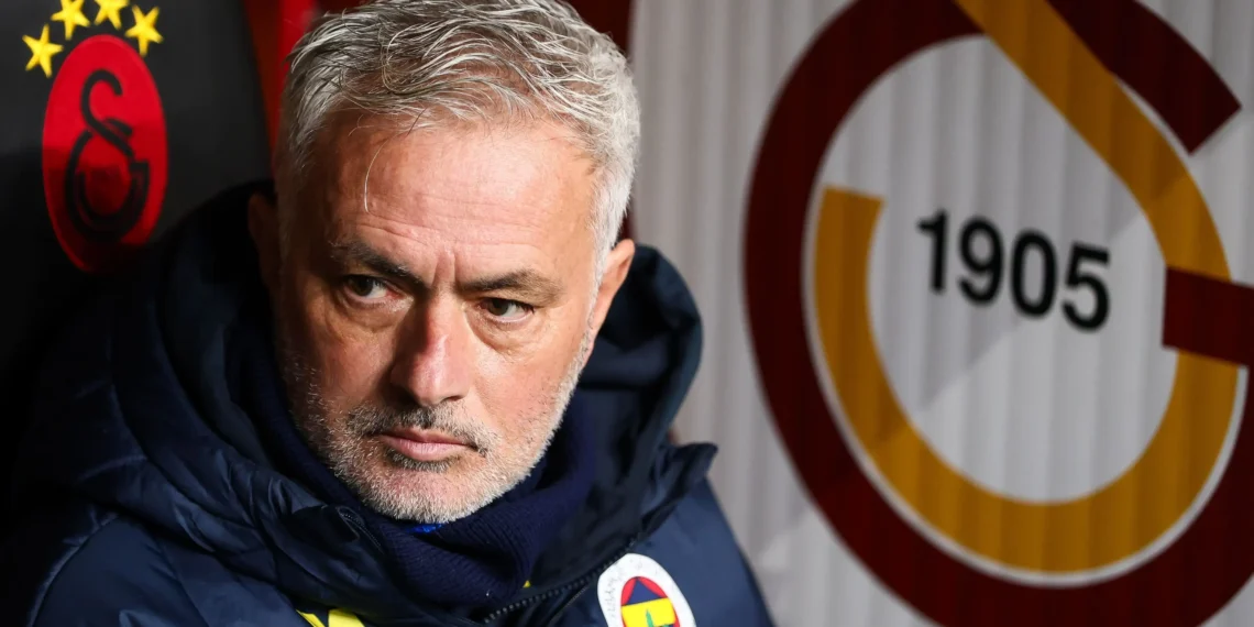 Galatasaray threatens legal action against Mourinho over racist statements