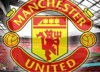 Manchester United supporters group unhappy after club's revenue fell by 12%