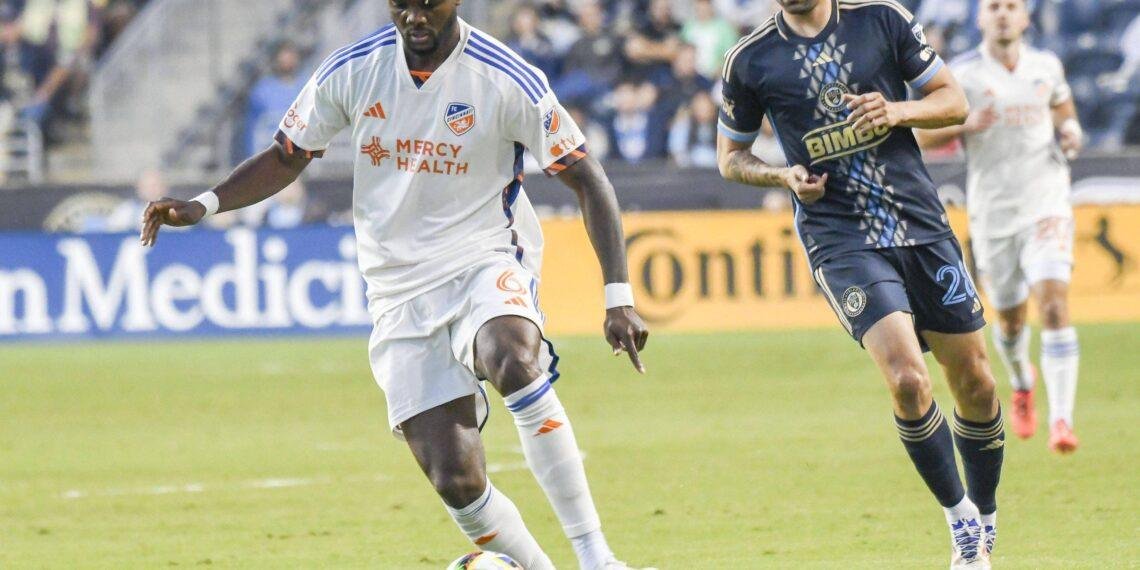 Awaziem shines on Colorado Rapids debut, contacts Eric Chelle for selection