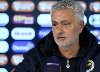 Mourinho's ban reduced to 2 matches, fine reduced after appeal