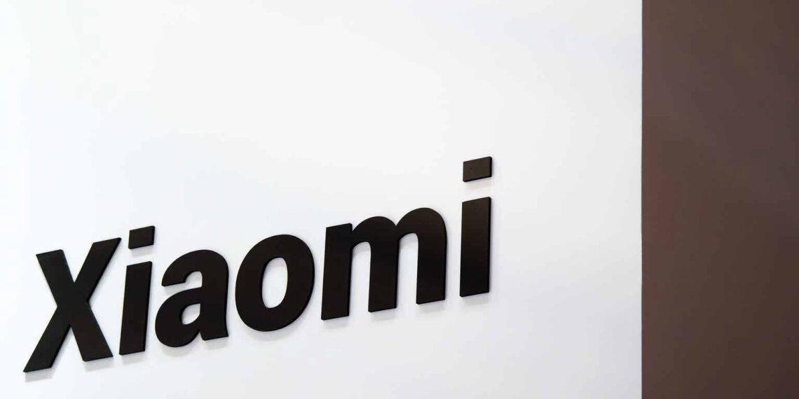 Xiaomi to raise $5.27 from selling 750m shares