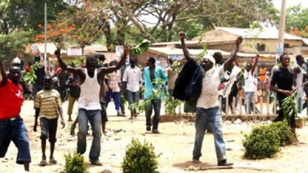 2 persons killed as rival cults clash in Delta