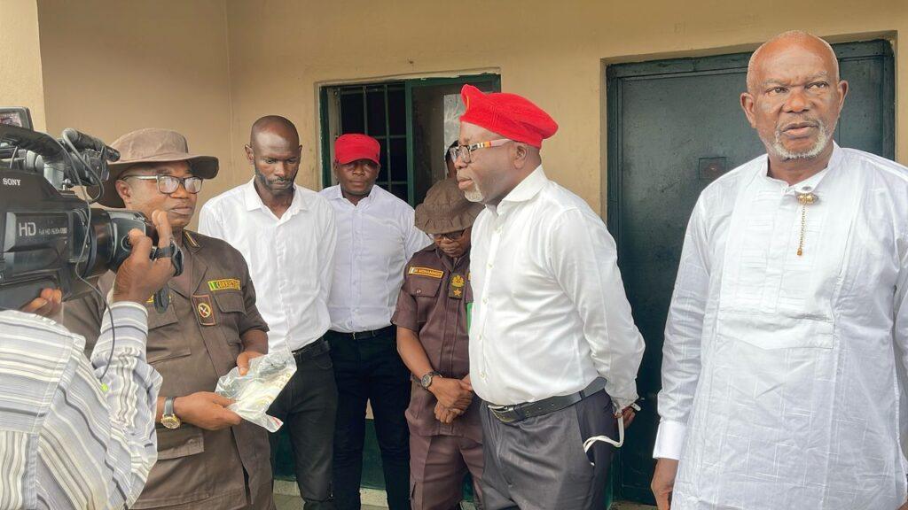 NAS members visit Bayelsa Medium prison, donate power generating set worth ₦850,000