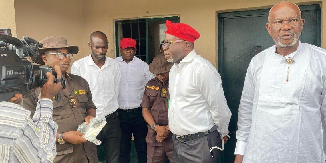 NAS members visit Bayelsa Medium prison, donate power generating set worth ₦850,000