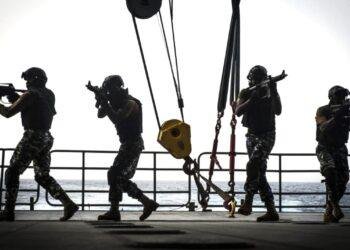 Navy raid Delta community, deactivate 2 illegal refining sites