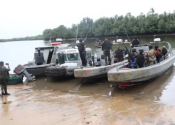 Navy rescues 15 passengers from kidnappers in Rivers