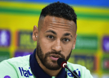 Neymar returns to Brazil's squad after 17-month absence