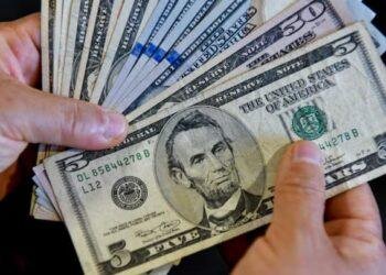 Naira records sharpest depreciation against dollar amid Trump’s tariff announcement