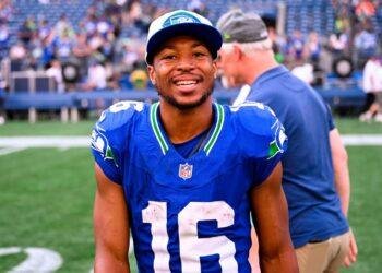 Tyler Lockett joins Tennessee Titans, fans reacts