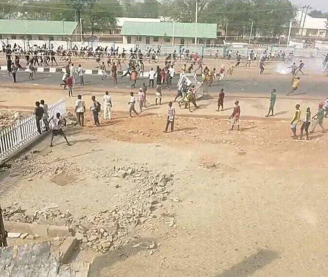 Adamawa State Polytechnic students protest prolonged power outage