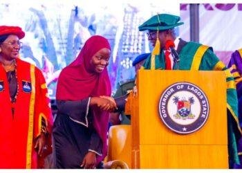 Gov. Sanwo-Olu rewards best LASU graduating student with N10m
