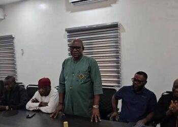 Delta Lands Commissioner, Obiodeh, dumps PDP for APC at Igbide declaration